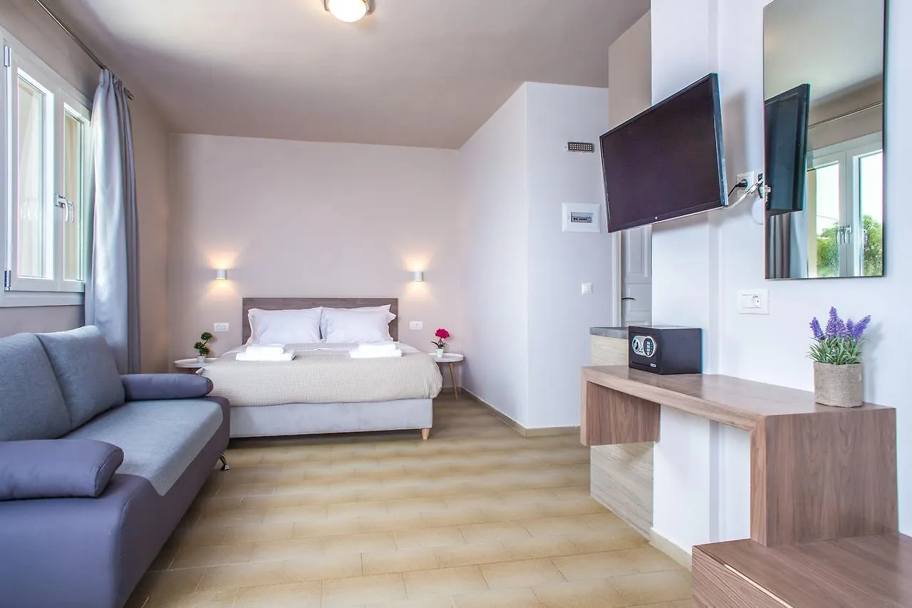 Evelyn Hotel Stavros  Aparthotel